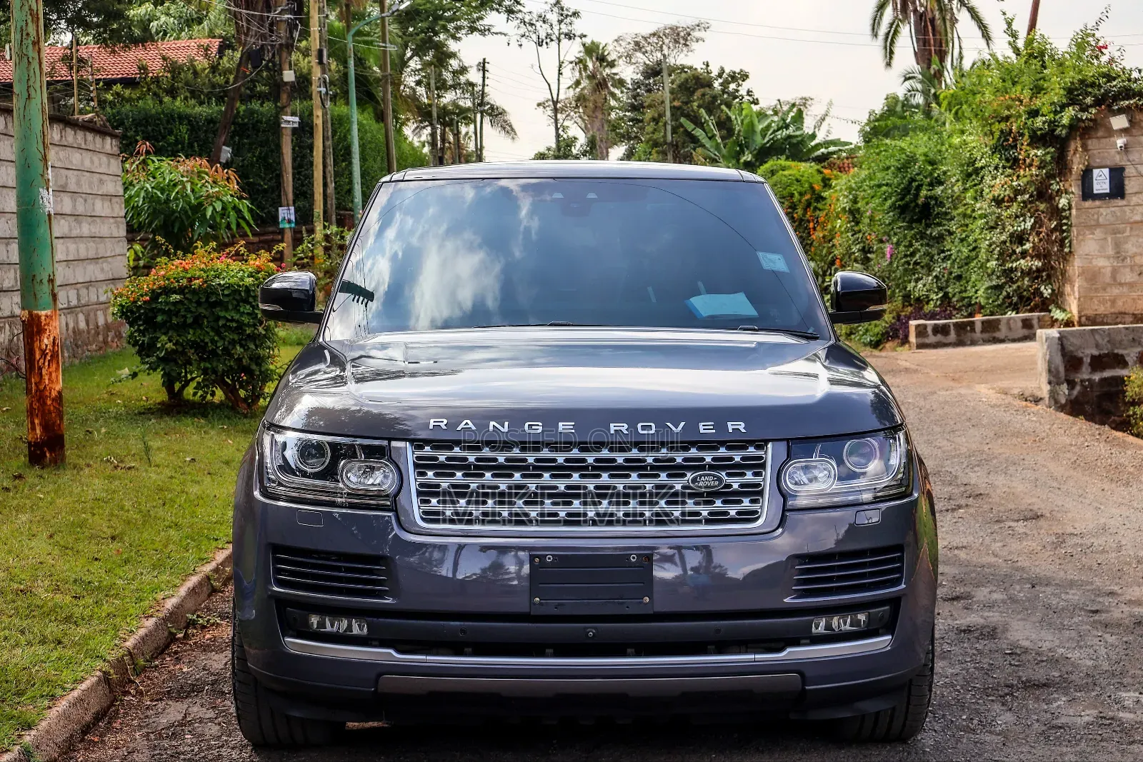 Land Rover Range Rover Vogue 2018 Black