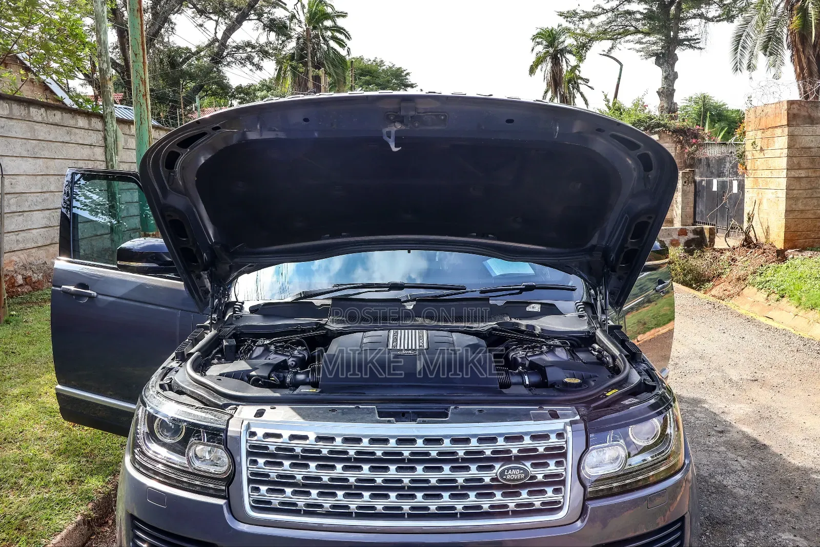 Land Rover Range Rover Vogue 2018 Black