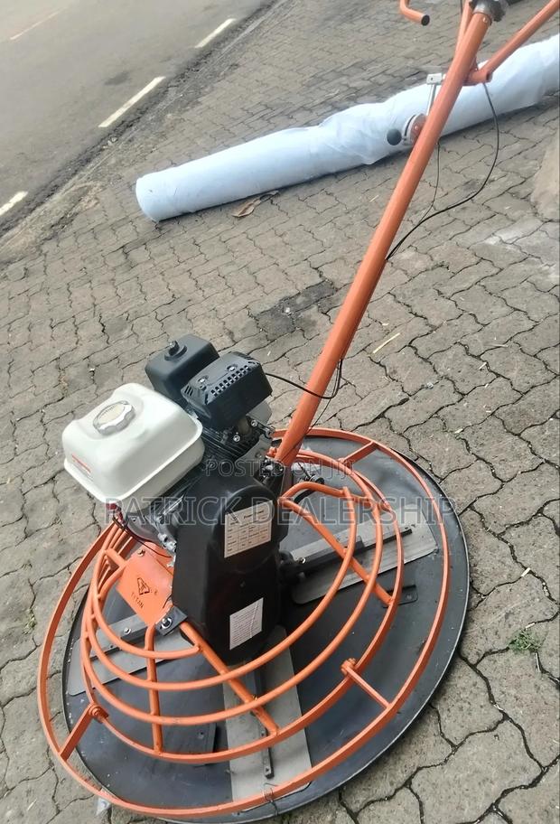 Leveling Power Float Machine - thumbnail 2