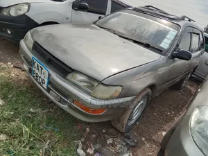 Toyota Corolla 1998 Gray