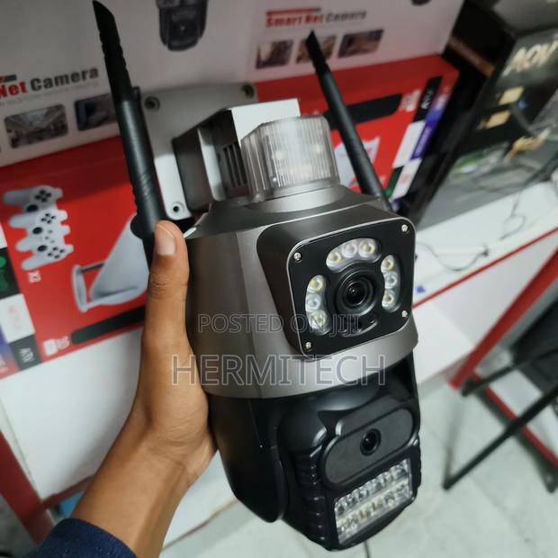 Dual Lens 4g CCTV Camera With Alarm Siren