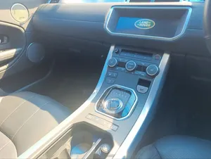 Land Rover Range Rover Evoque HSE 4x4 5-Door 2018 White