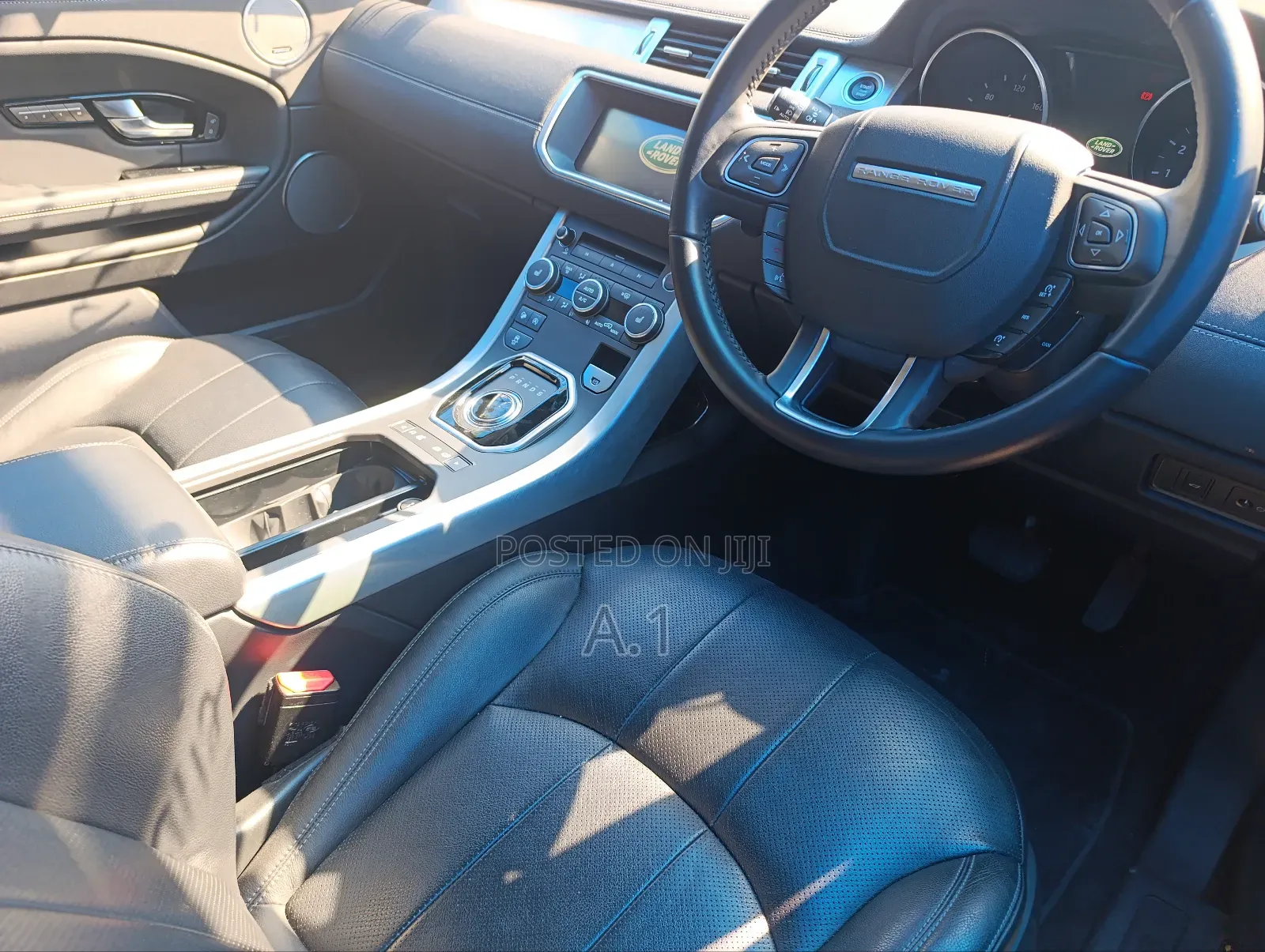 Land Rover Range Rover Evoque HSE 4x4 5-Door 2018 White