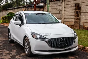 Mazda 2 2020 White