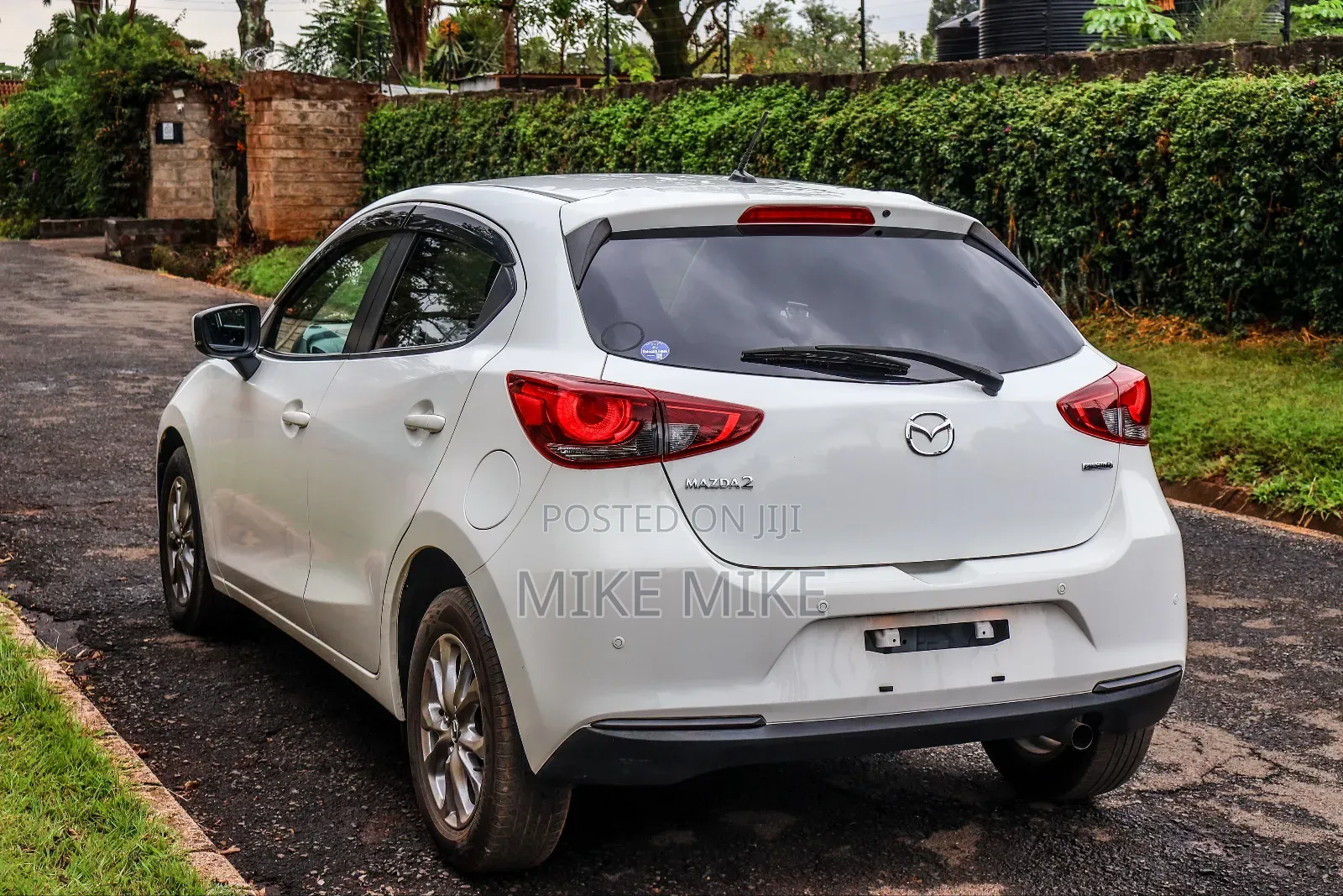 Mazda 2 2020 White