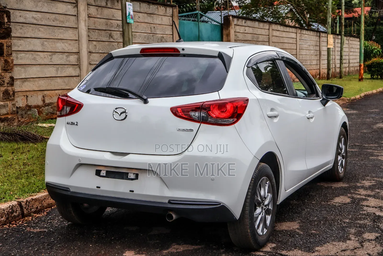 Mazda 2 2020 White