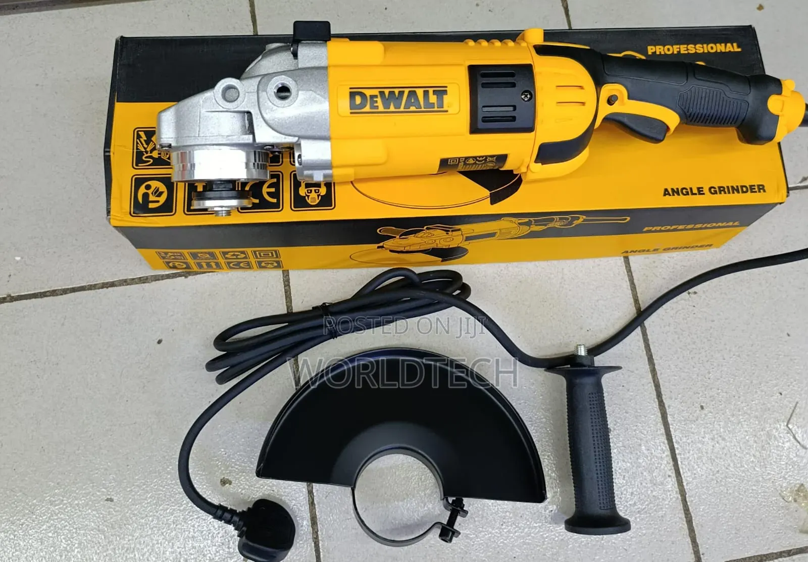 9" Dewalt Angle Grinder 2600watts /2600watts Dewalt Angle Grinder