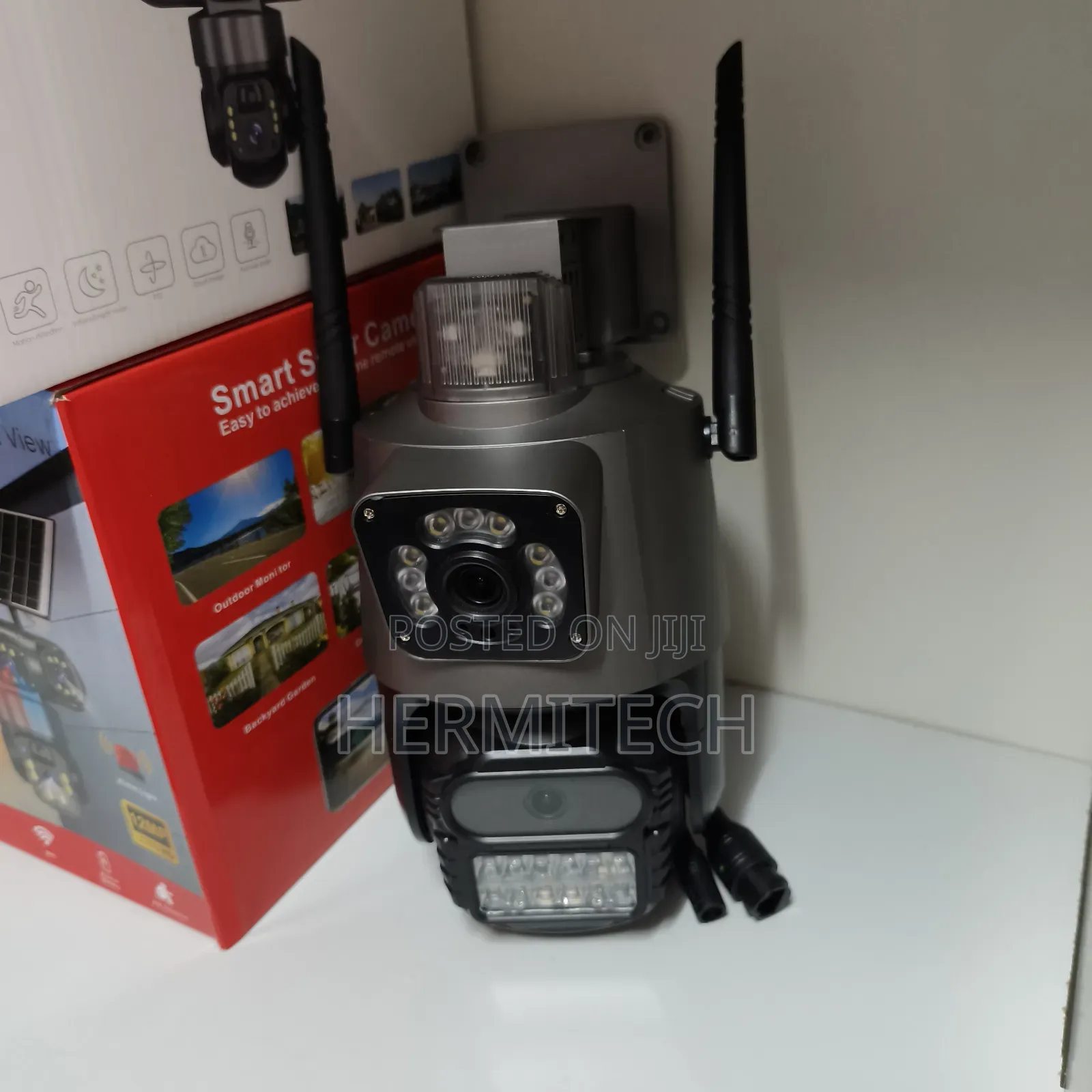 Black Dual Lens 4g Electric Model Surveillance Camera