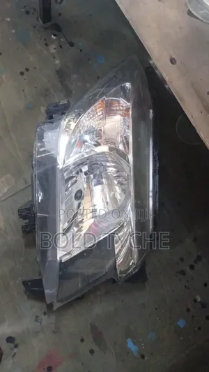 Toyota Tank Non Xenon Headlights