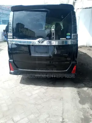 Toyota Voxy 2018 Black