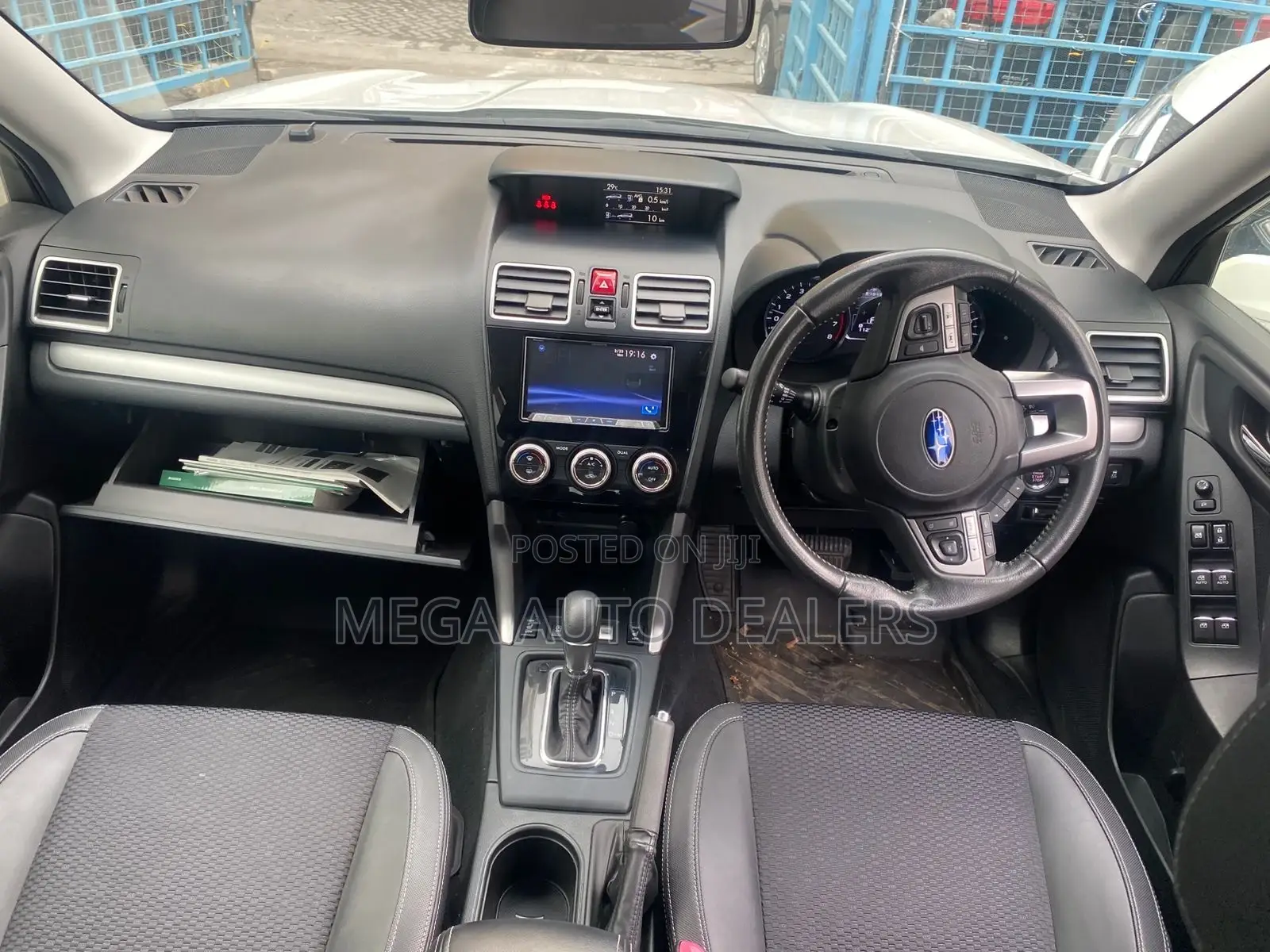 Subaru Forester 2018 White