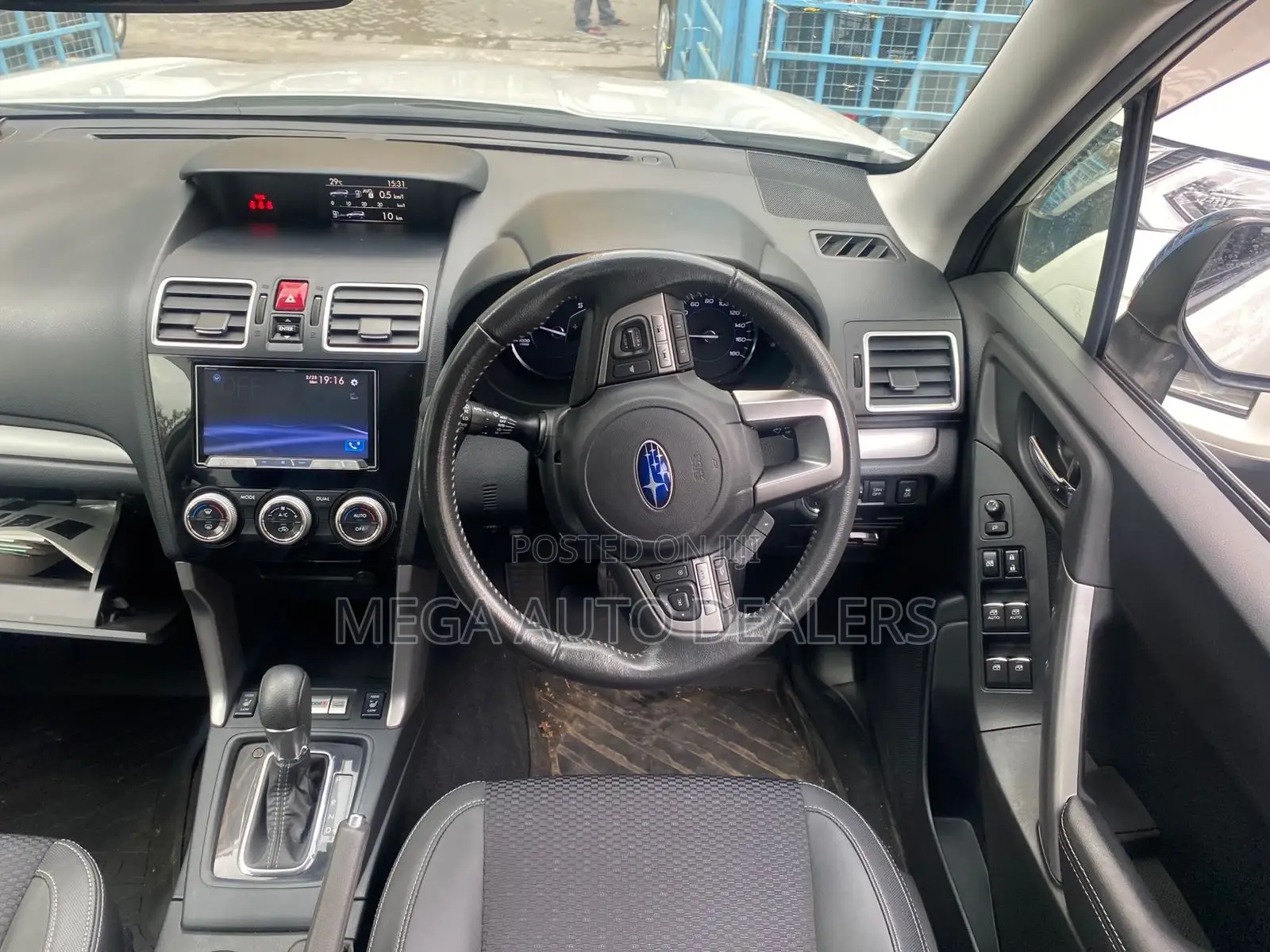 Subaru Forester 2018 White