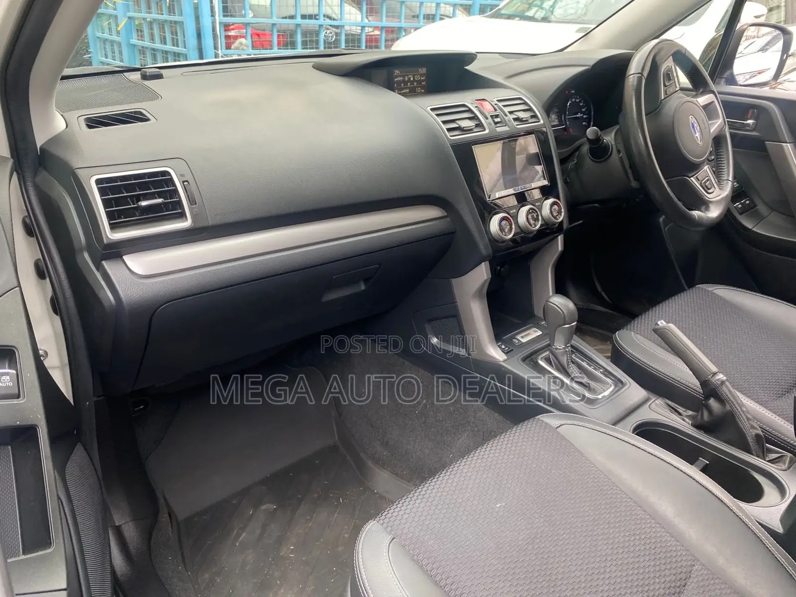 Subaru Forester 2018 White
