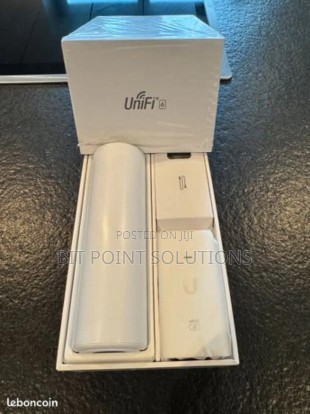 Ubiquiti Unifi U6 Mesh Access Point - main view