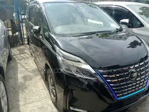 Nissan Serena 2018 Black