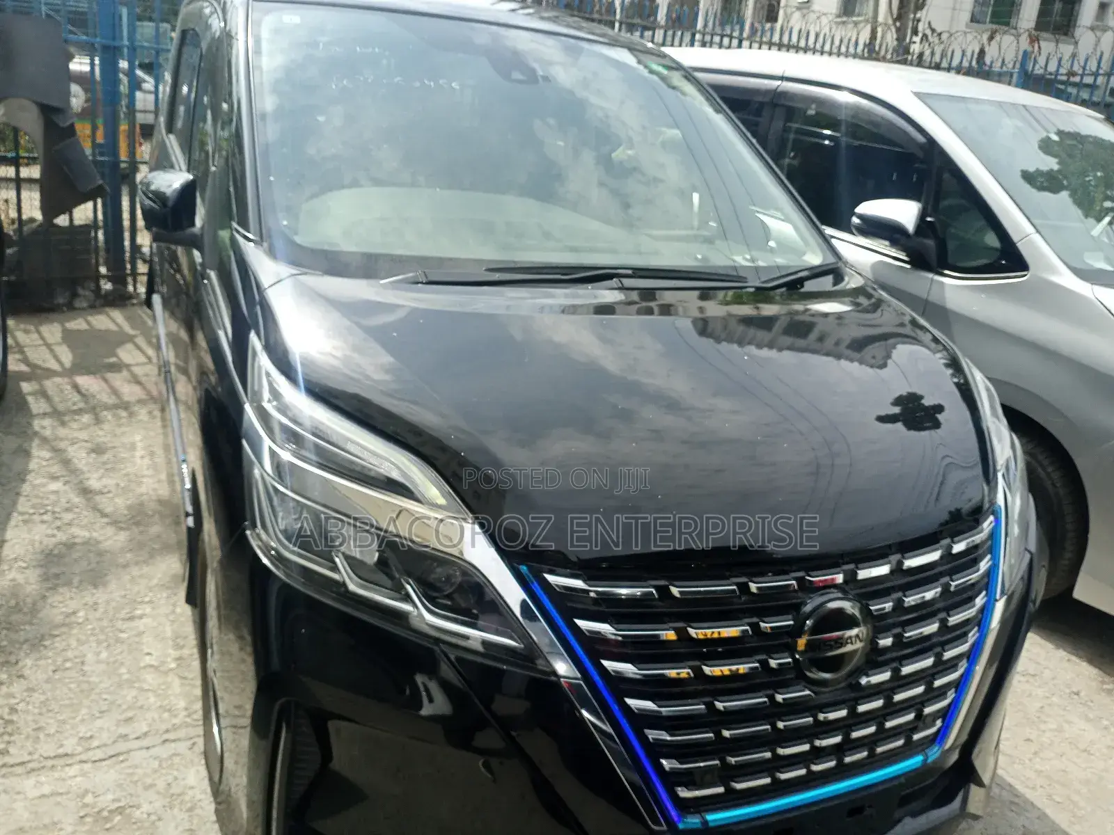 Nissan Serena 2018 Black