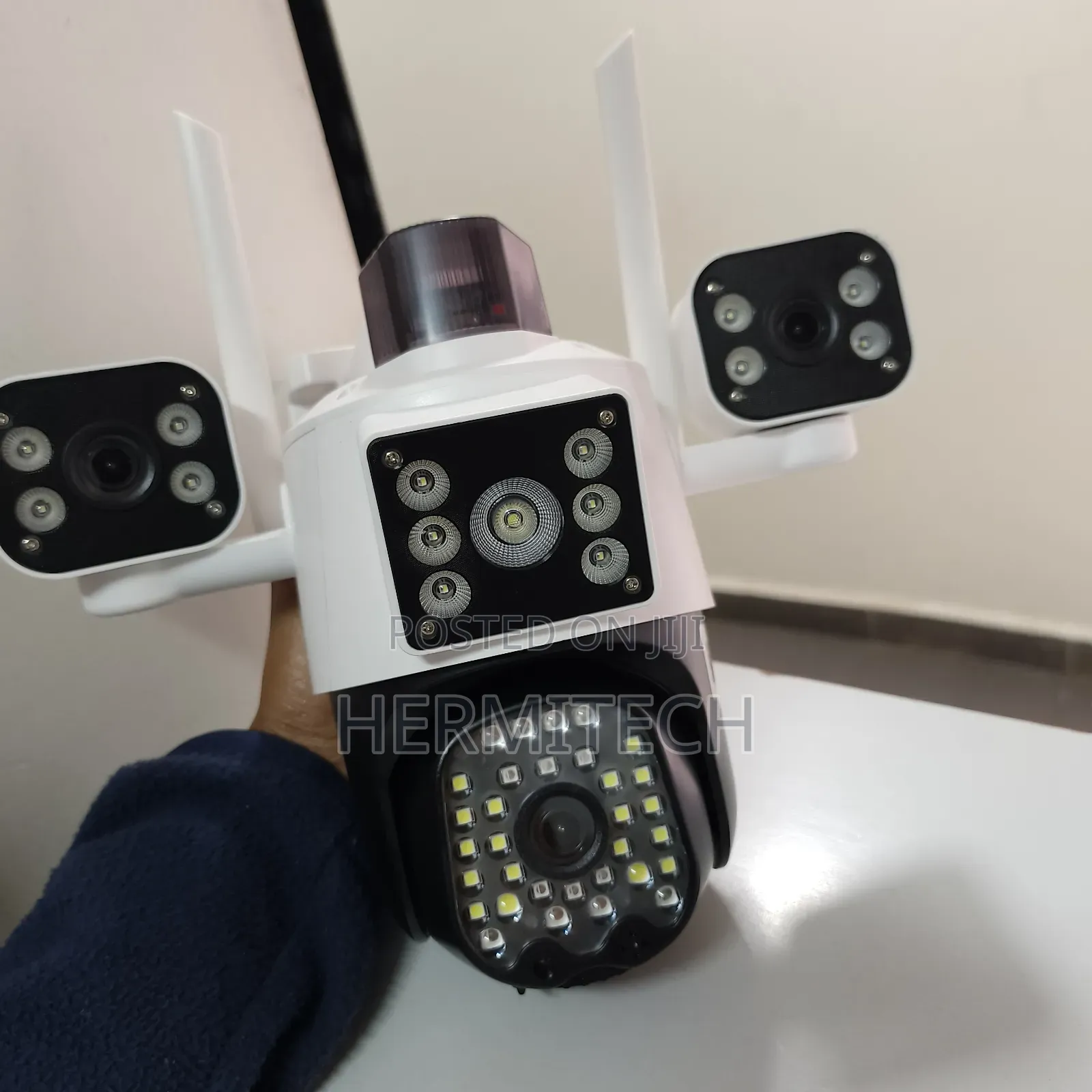 The Best Electric Model CCTV Camera With Triple Lens 4g Enabled