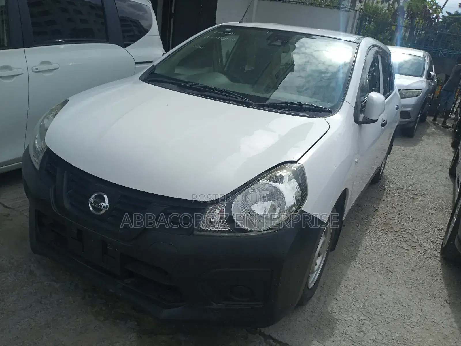 Nissan NV1500 2018 White