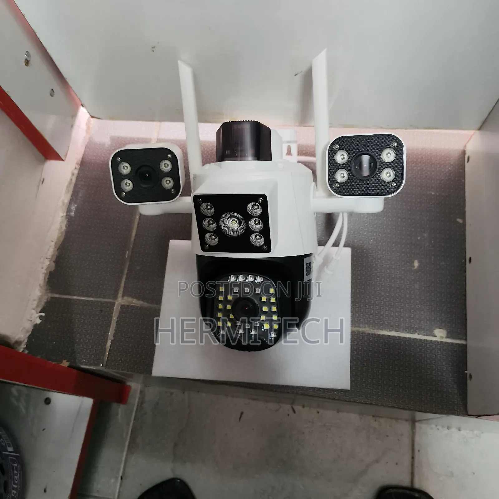 Triple Lens 4g Electric Model CCTV
