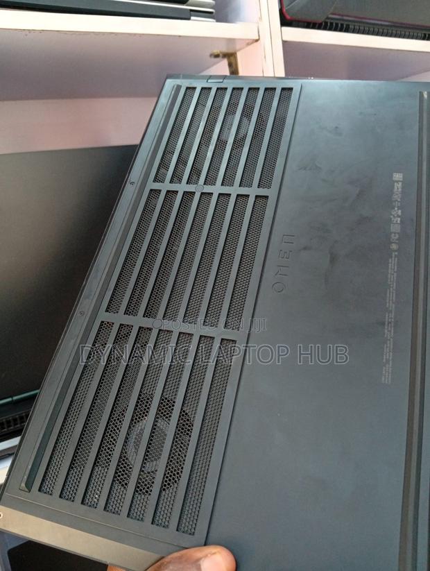Laptop HP Omen 16 16GB Intel Core i7 SSD 512GB - thumbnail 2