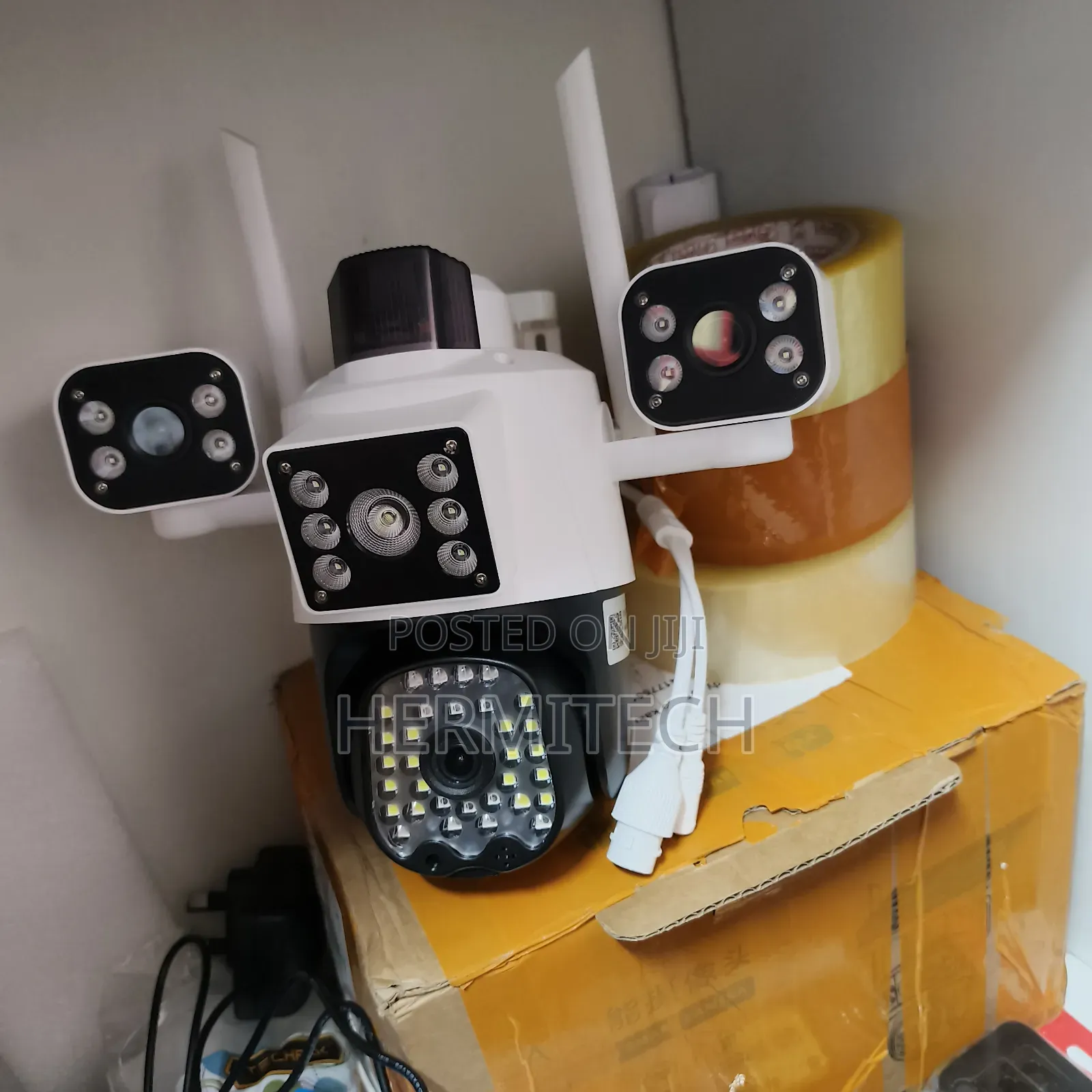 Quality 4g Enabled CCTV Camera With Triple Lens
