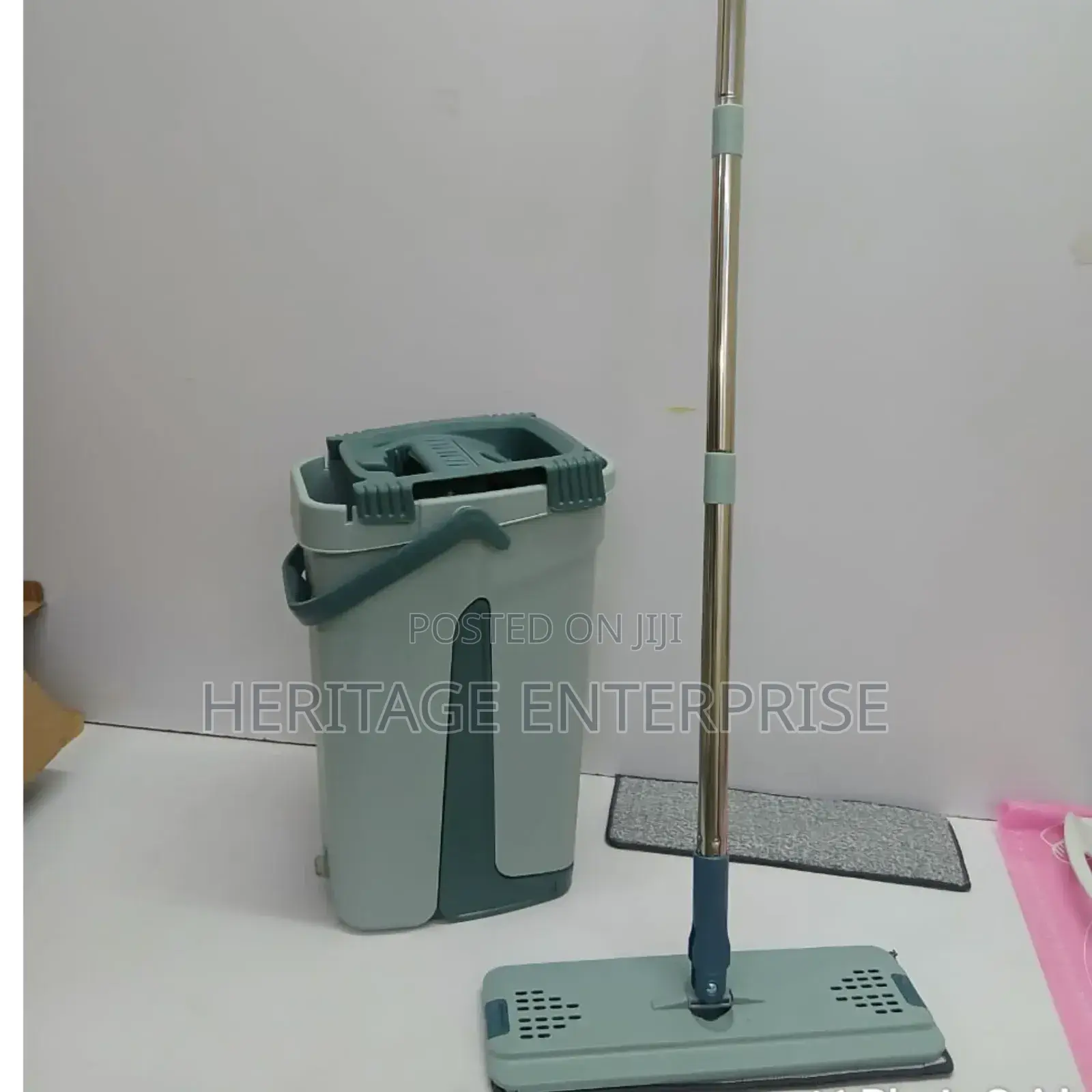 Mop Bucket,  Flat Velvet Mop