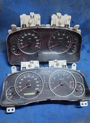 Dashboard Clock Prado 120