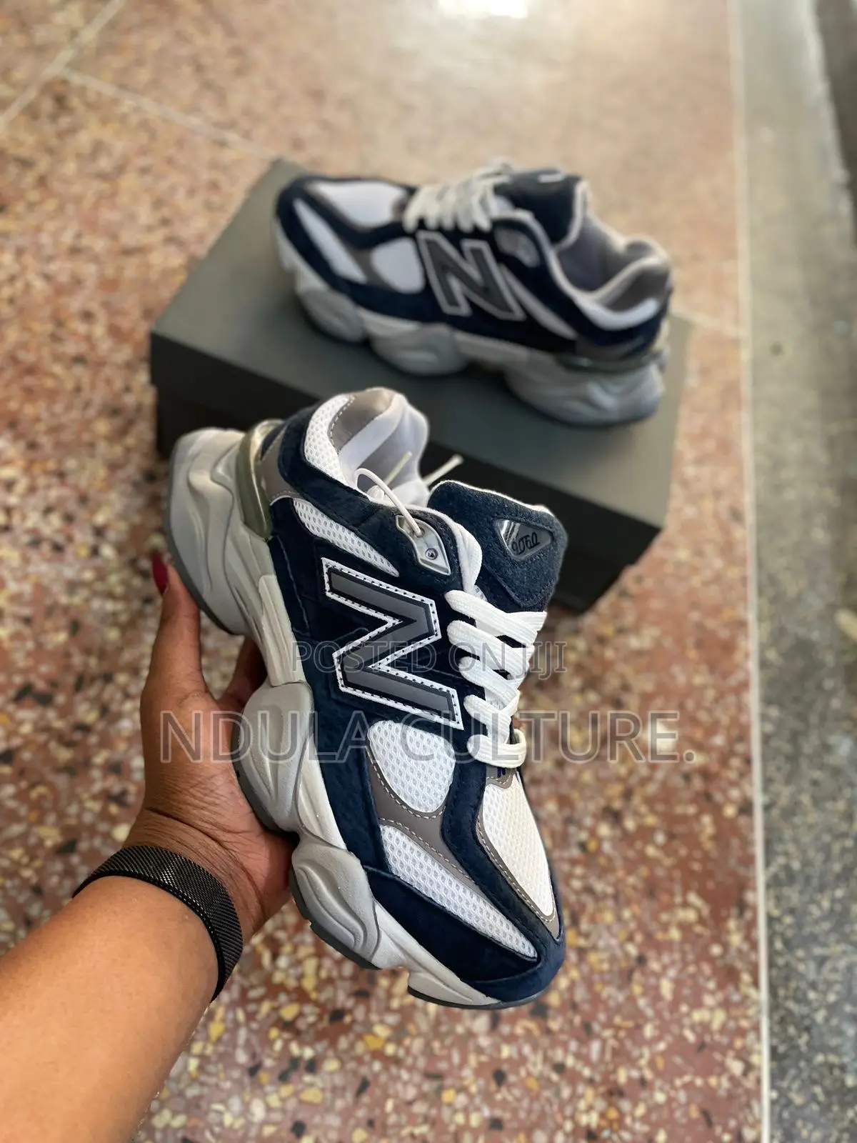 New Balance 9060