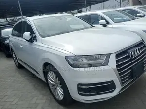 Audi Q7 2017 White