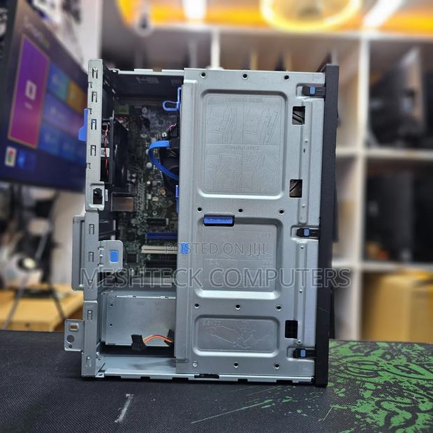 Desktop Computer Dell OptiPlex 7050 8GB Intel Core i7 HDD 500GB - thumbnail 4