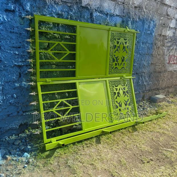 Custom Steel Swing Gates – Strong, Stylish Secure! - thumbnail 2