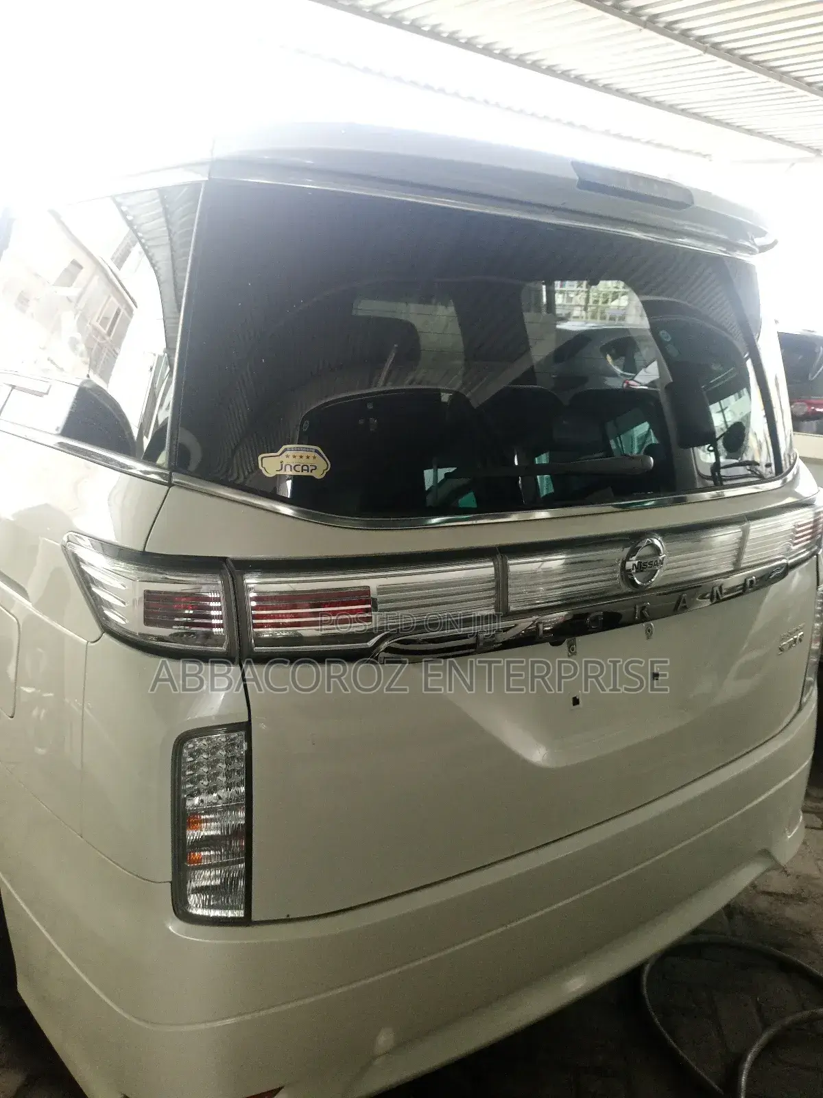 Nissan Elgrand 2018 White