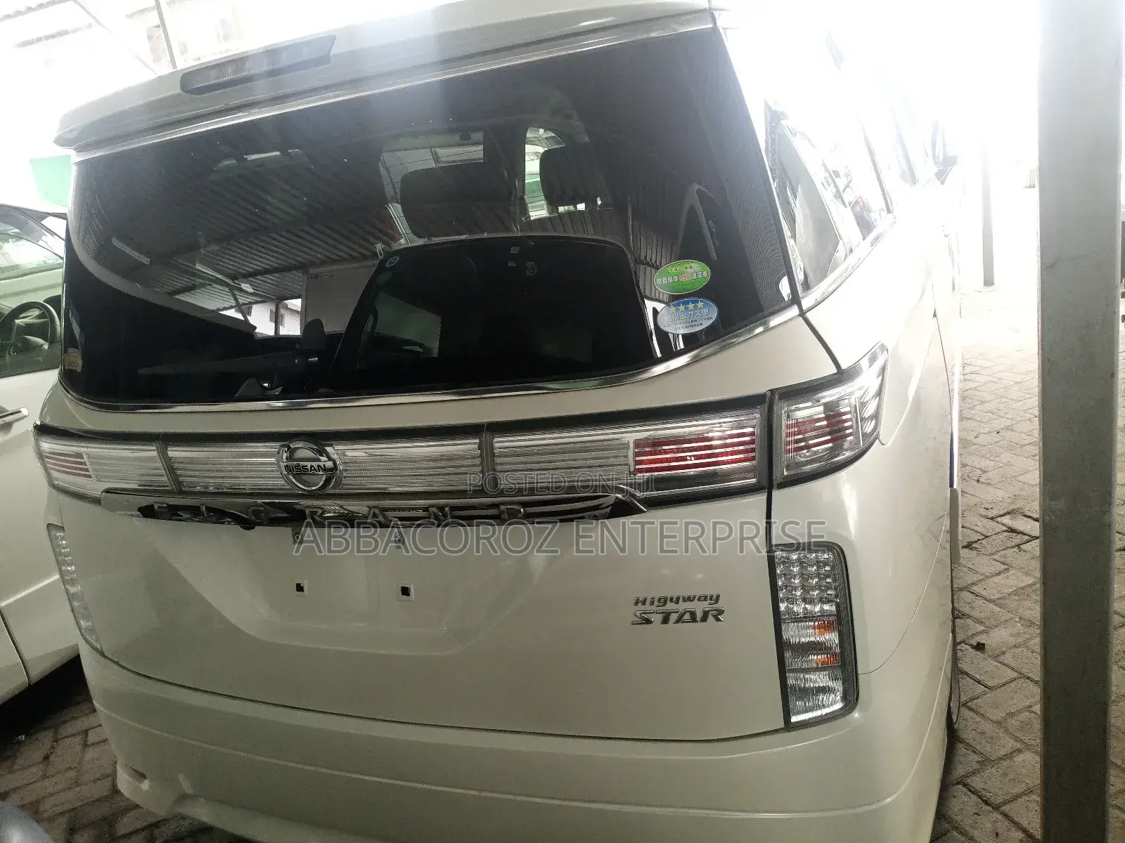 Nissan Elgrand 2018 White