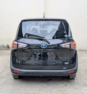 Toyota Sienta 2019 Black