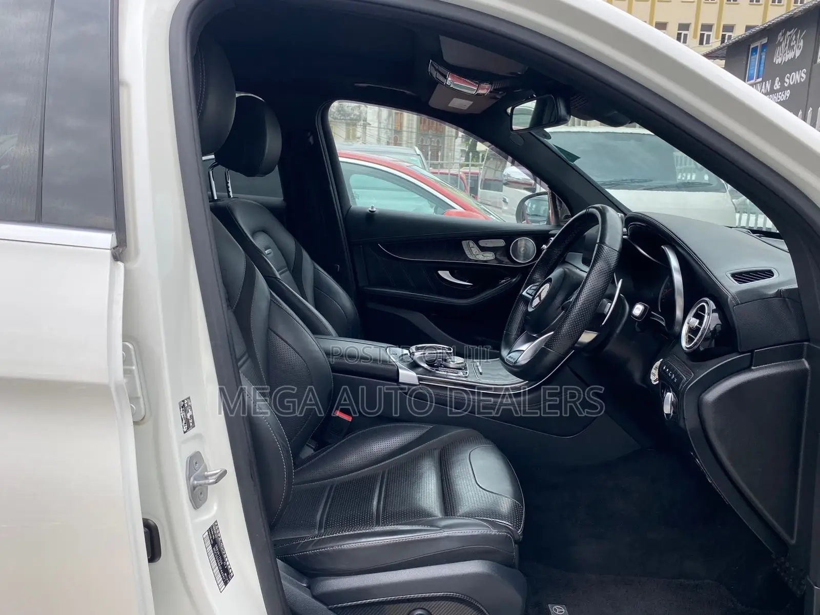 Mercedes-Benz GLC-Class 2019 White