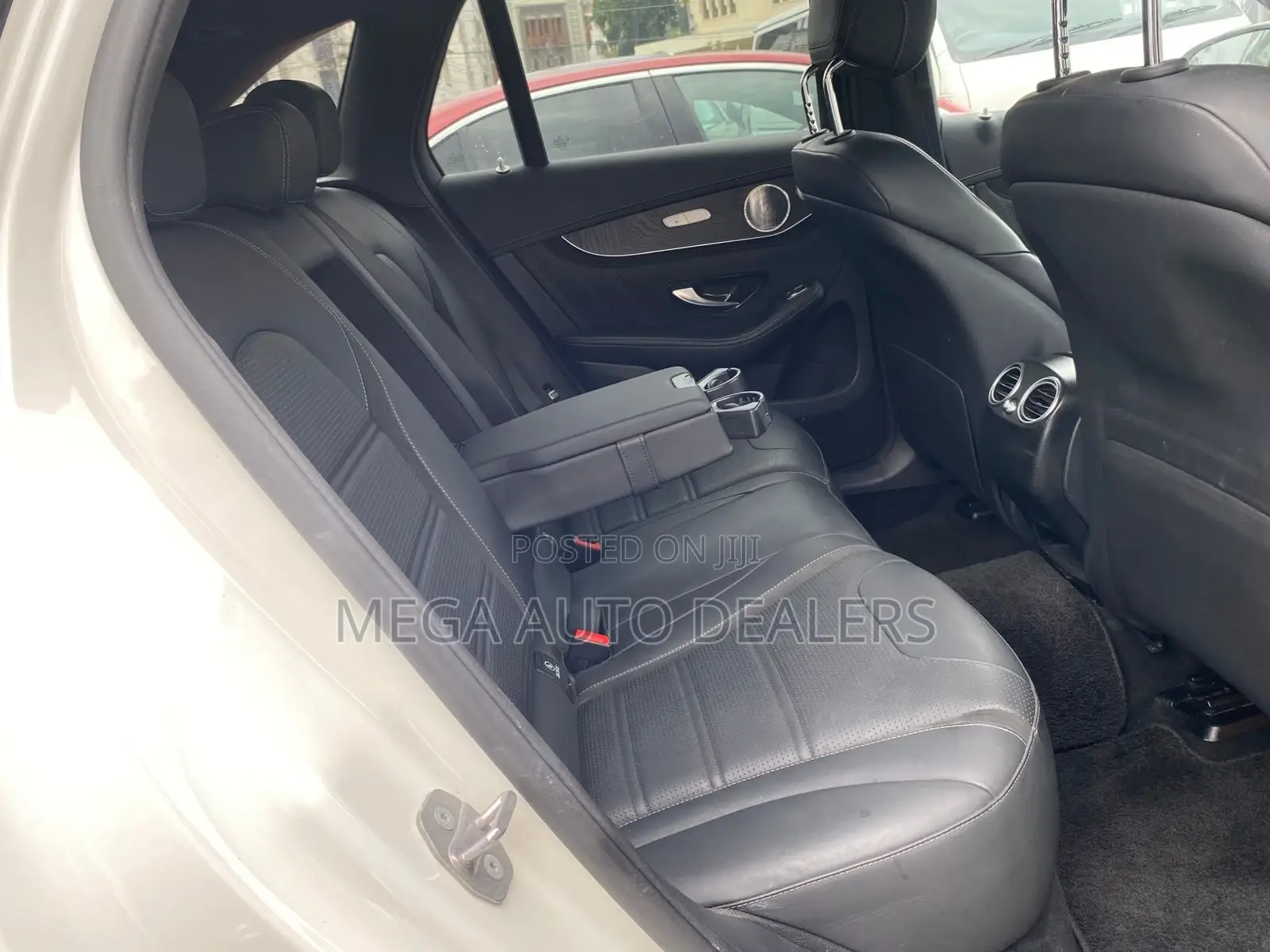 Mercedes-Benz GLC-Class 2019 White