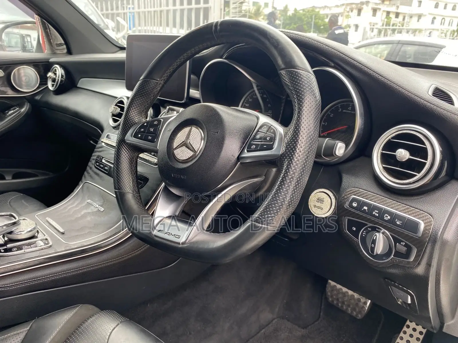 Mercedes-Benz GLC-Class 2019 White