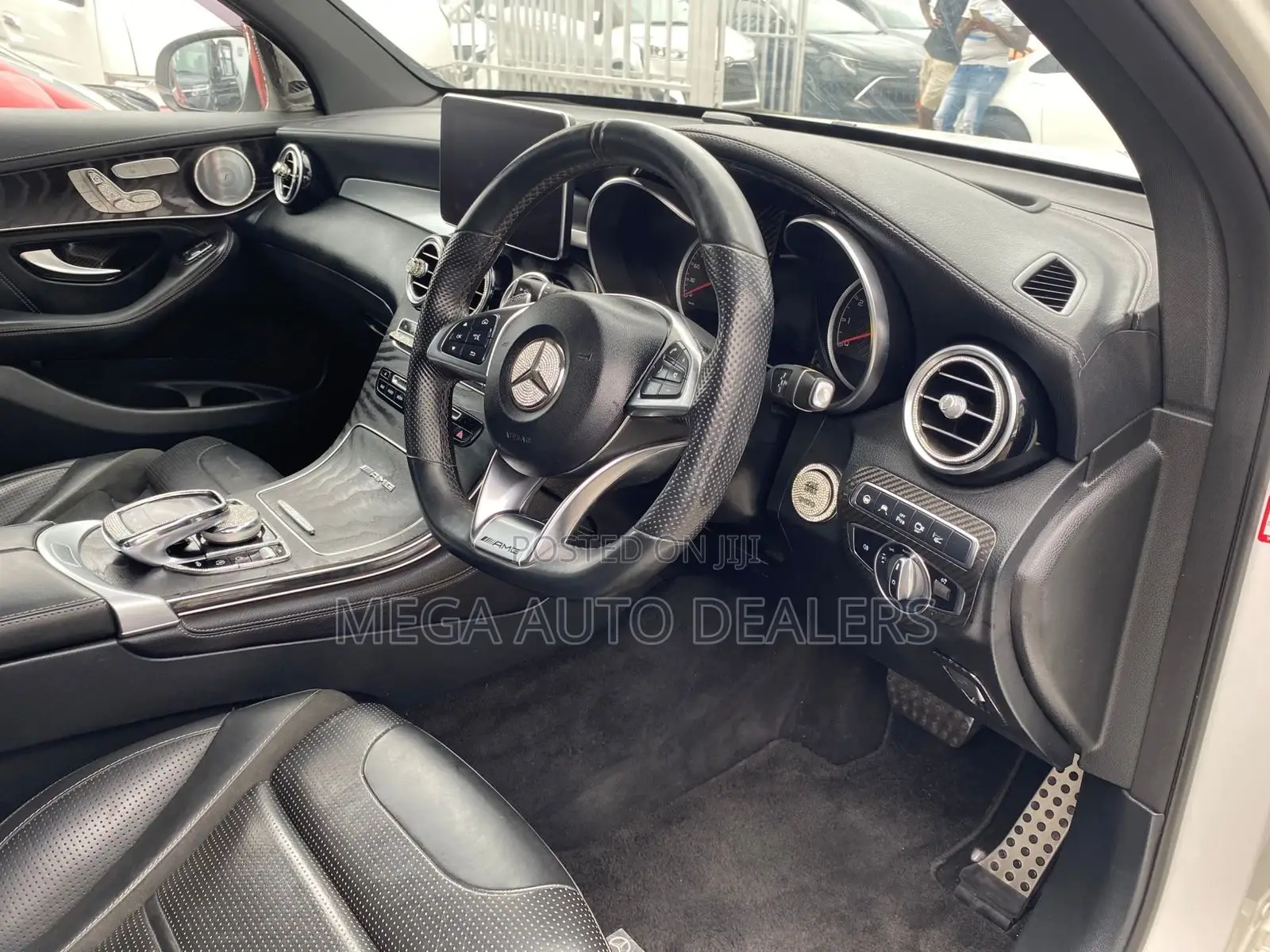 Mercedes-Benz GLC-Class 2019 White