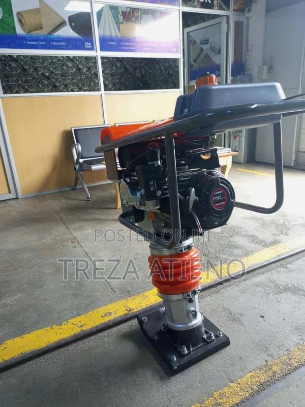 Pneumatic Tamper - main view