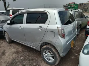 Daihatsu Mira 2012 Silver