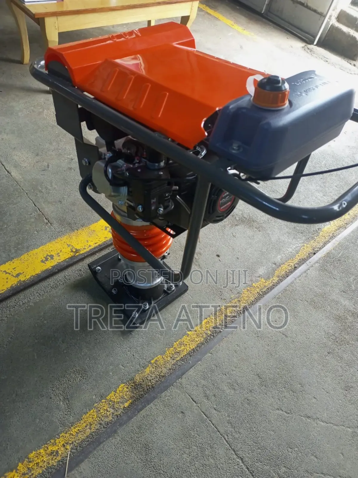 Jumping Compactor