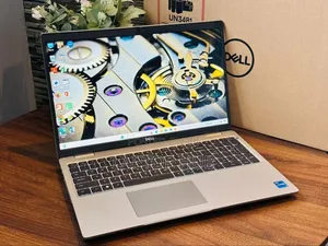 Laptop Dell Precision 3580 16GB Intel Core i7 SSD 512GB