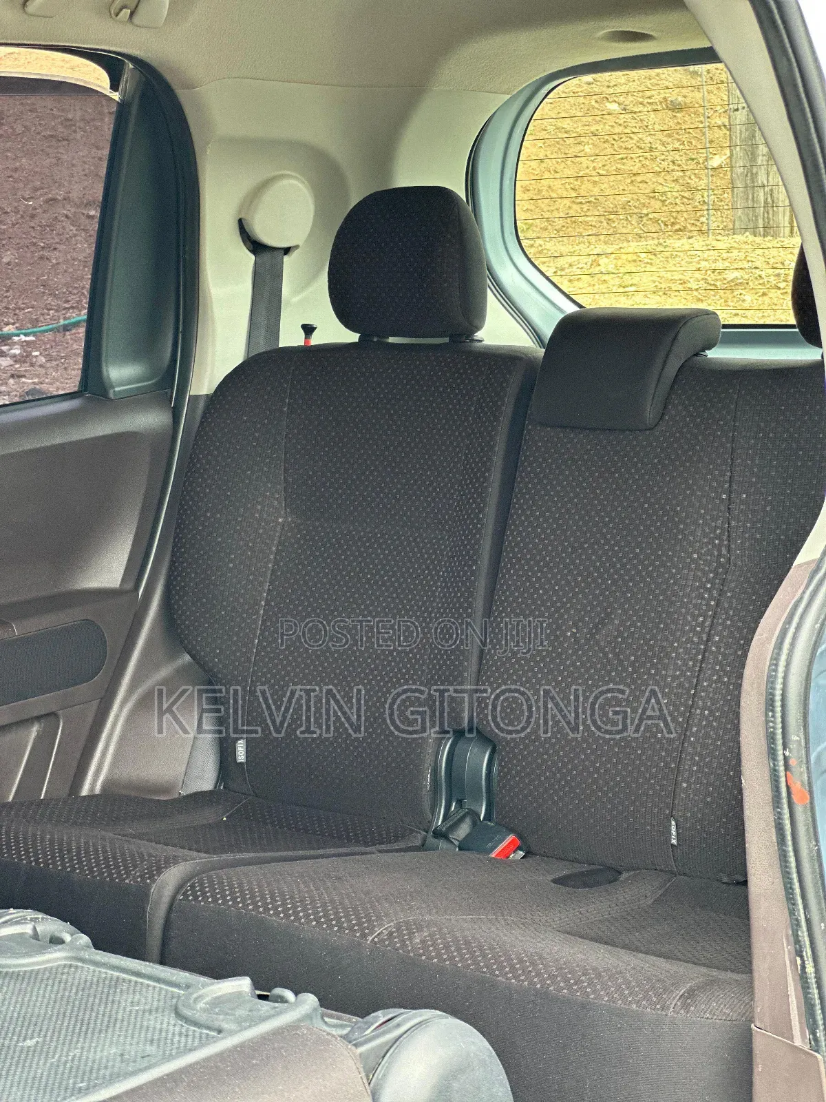 Toyota Spade 2014 Blue