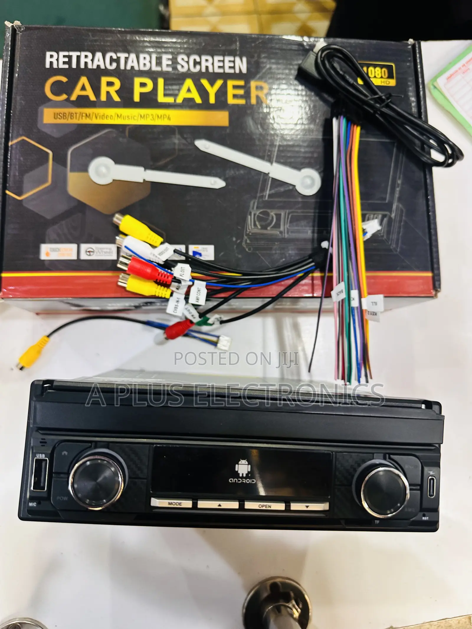 7 Inch Retractable Multimedia Car Audio Receiver With Bluetooth Usb