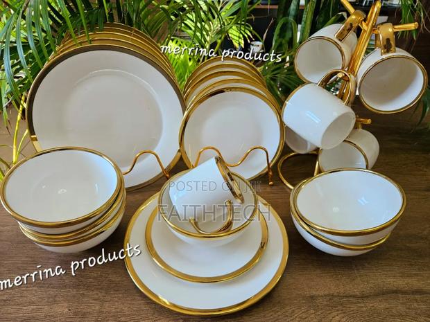 24 Pieces Gold Rimmed High Quality Dinner Set