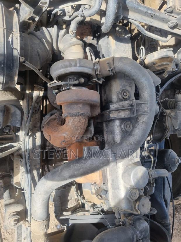 Howo Sinotruck 2026 White - thumbnail 5