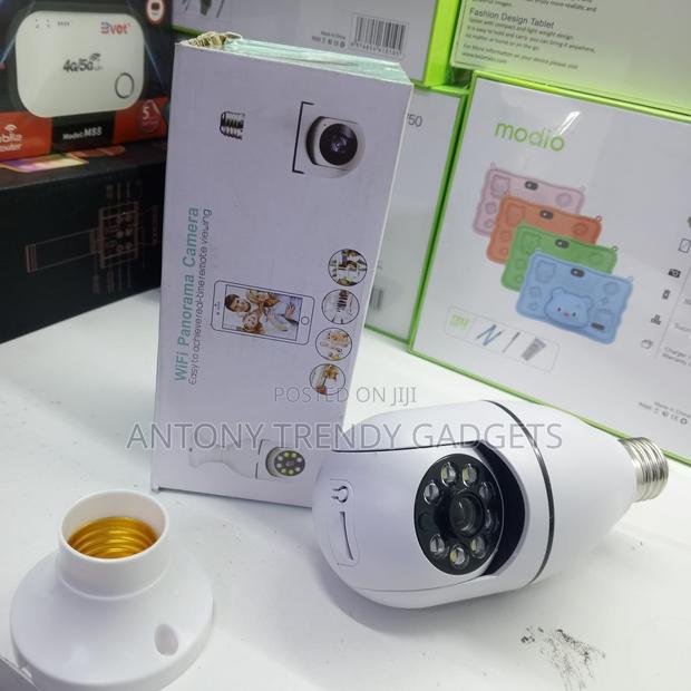 Wireless E27 Panoramic Security Camera With App Control - thumbnail 3