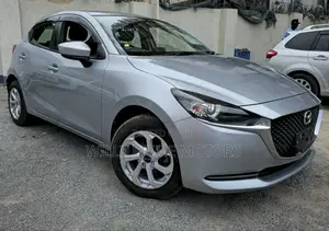 Mazda 2 2019 Silver