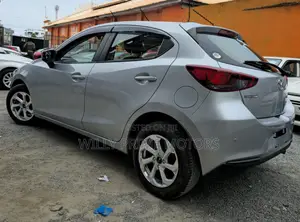 Mazda 2 2019 Silver