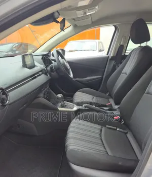 Mazda 2 2019 Silver